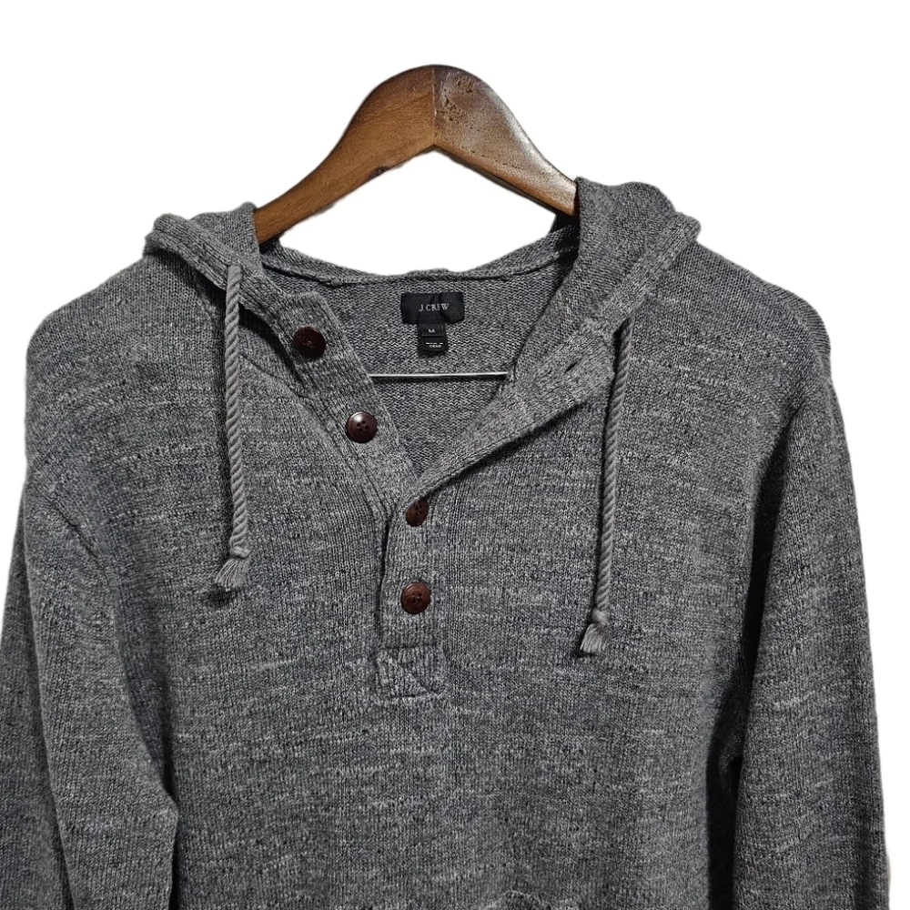 J.Crew grey quarter button hoodie kangaroo pocket pullover sweater size medium